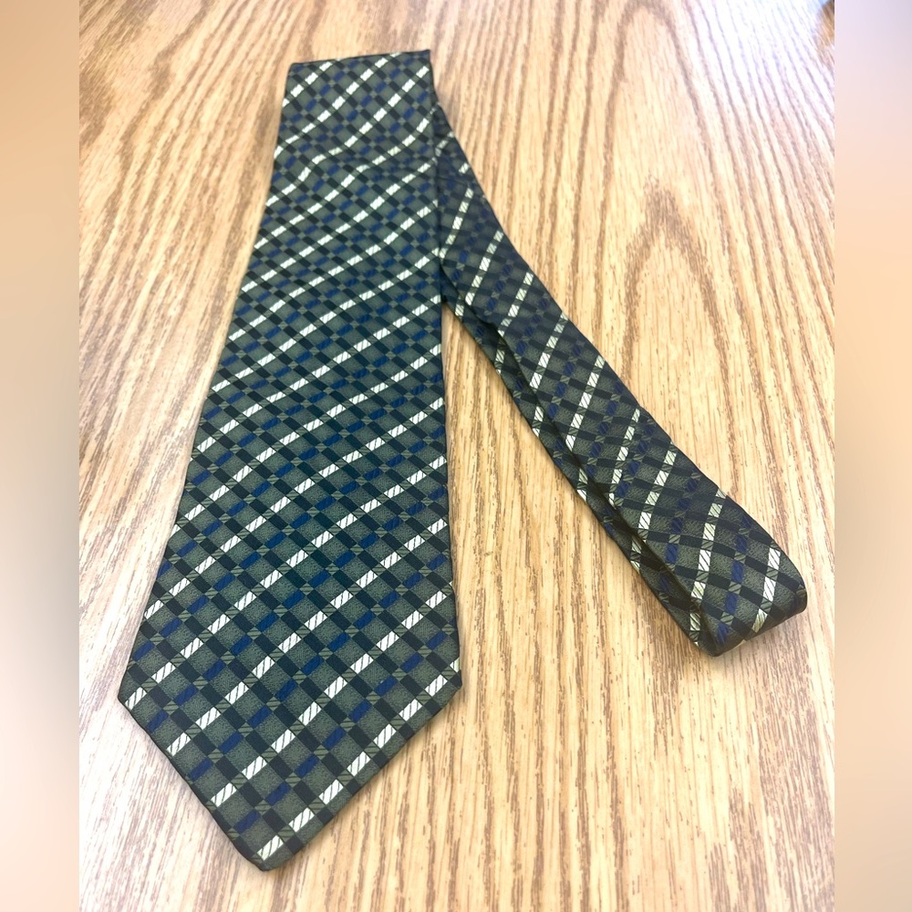 Henry Grethel silk made in USA Tie - Picture 1 of 5